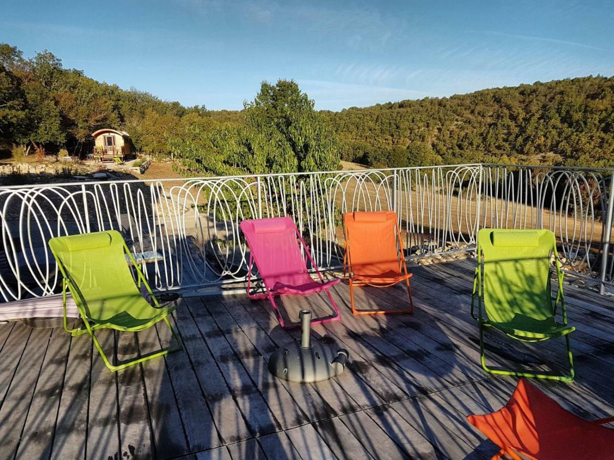 Penzion La Roulotte Clerelu - Du Domaine Des Ramonets Cahors Exteriér fotografie